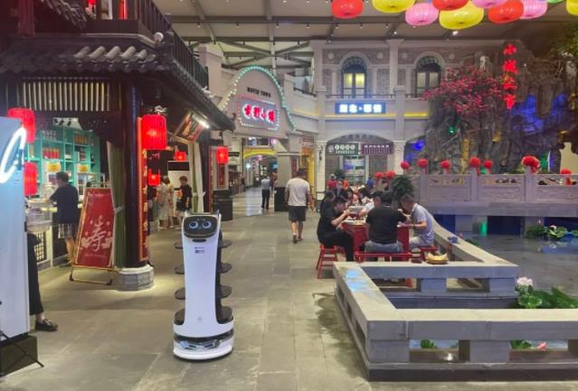 高能預警 引資2億網紅餐廳迎來“普渡機器人”，智能餐飲新零售的顛覆性實驗